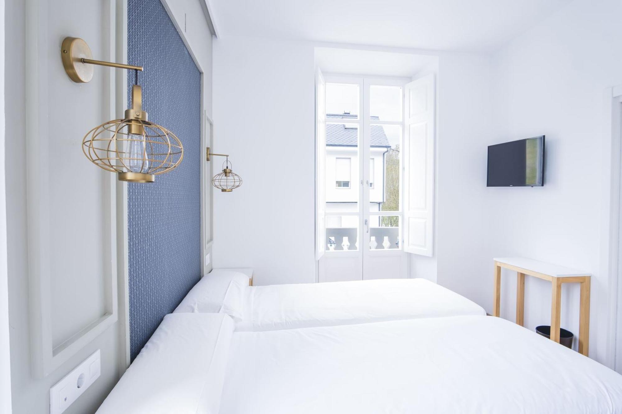 Hotel Alda Tríacastela Buitenkant foto